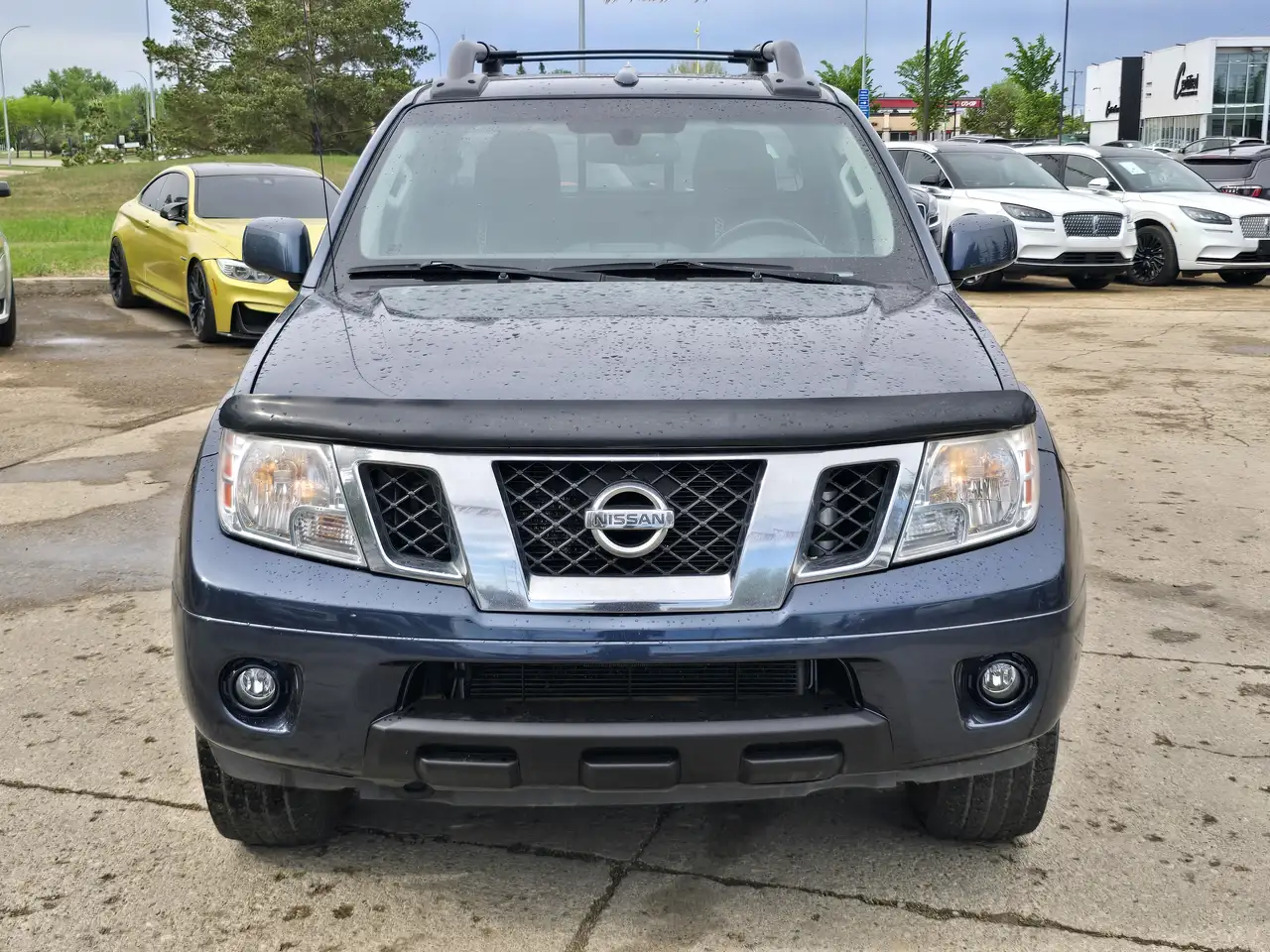 Nissan Frontier снимка Nissan Frontier