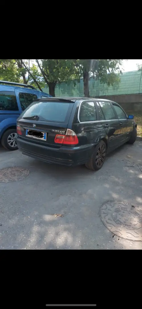BMW 330 330xd Touring Чорний - 2