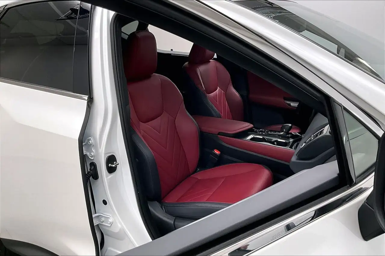 Lexus NX снимка Lexus NX