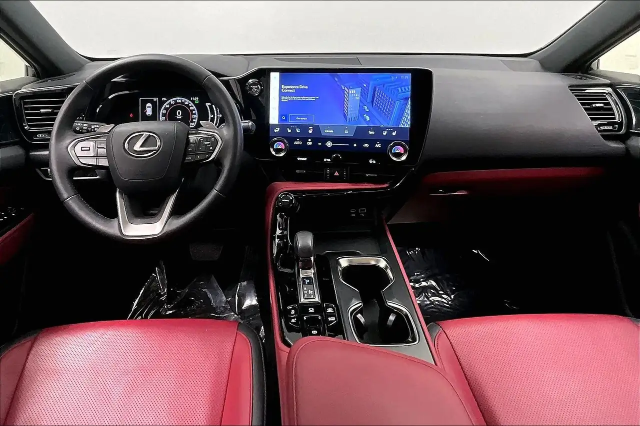 Lexus NX снимка Lexus NX