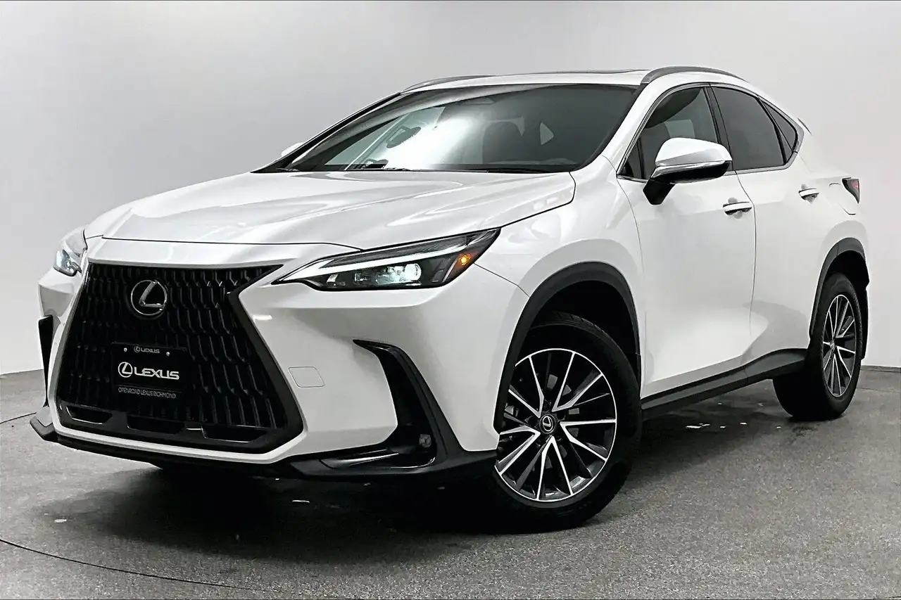 Lexus NX снимка Lexus NX