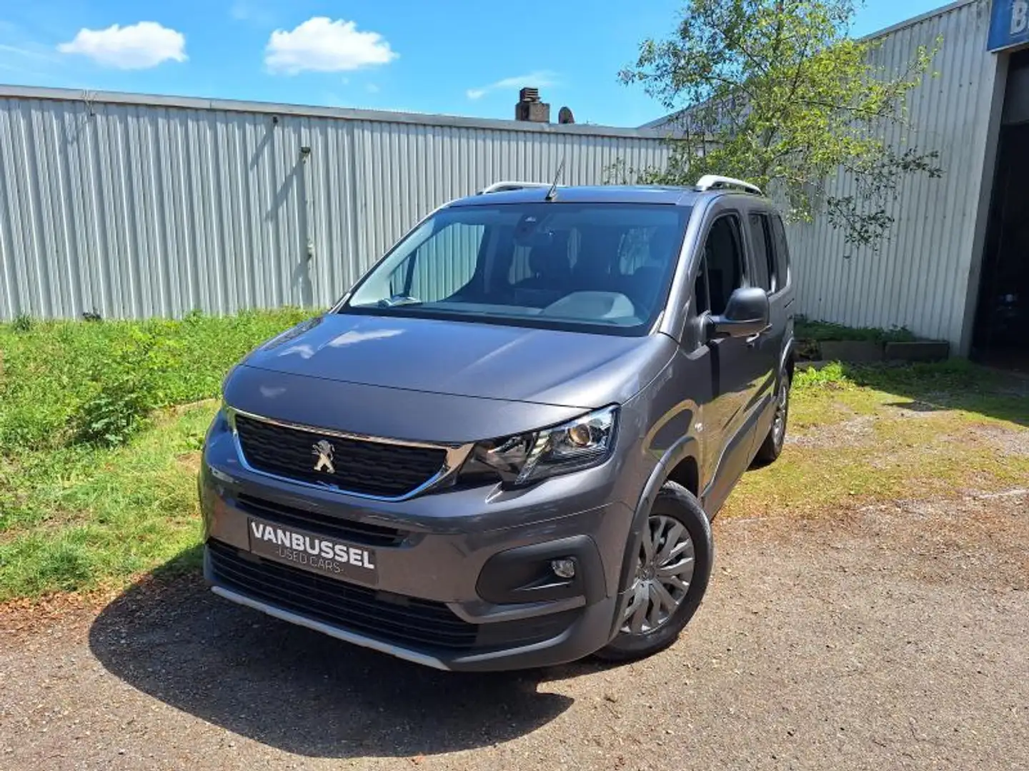 Peugeot Rifter Allure Bruin - 1