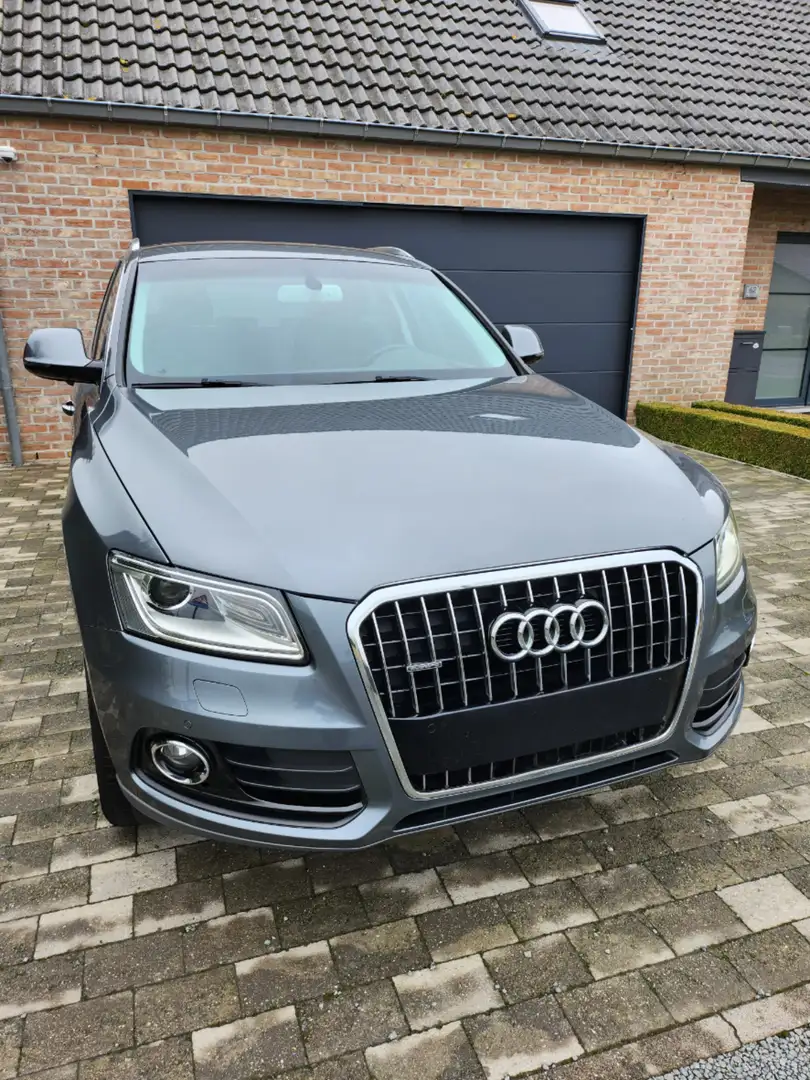 Audi Q5 Q5 2.0 TDI quattro (clean diesel) S tronic Grijs - 2
