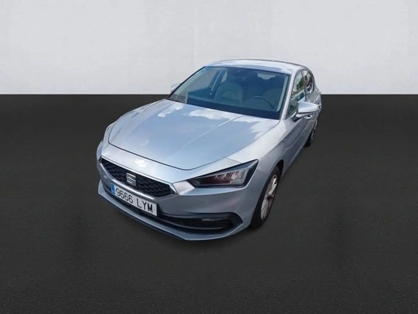 SEAT Leon 1.5 TSI S&S Style 130 Blanco - 1