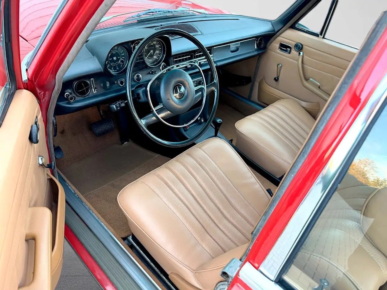 Mercedes-Benz 220 STRICH ACHT/8 220 D W115/AUTOMATIK/SCHIEBEDACH/, foto 12