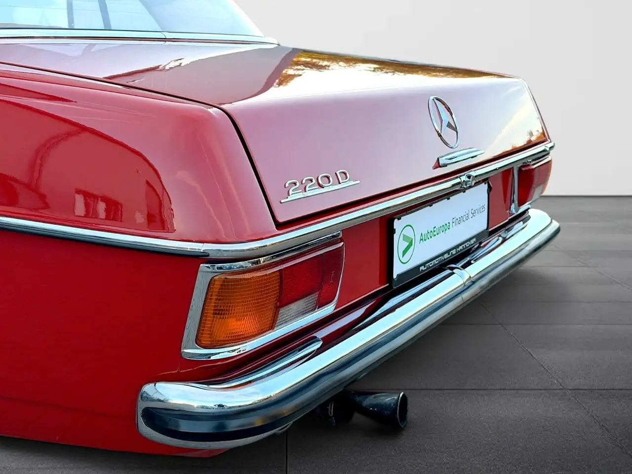 Mercedes-Benz 220 STRICH ACHT/8 220 D W115/AUTOMATIK/SCHIEBEDACH/, foto 8