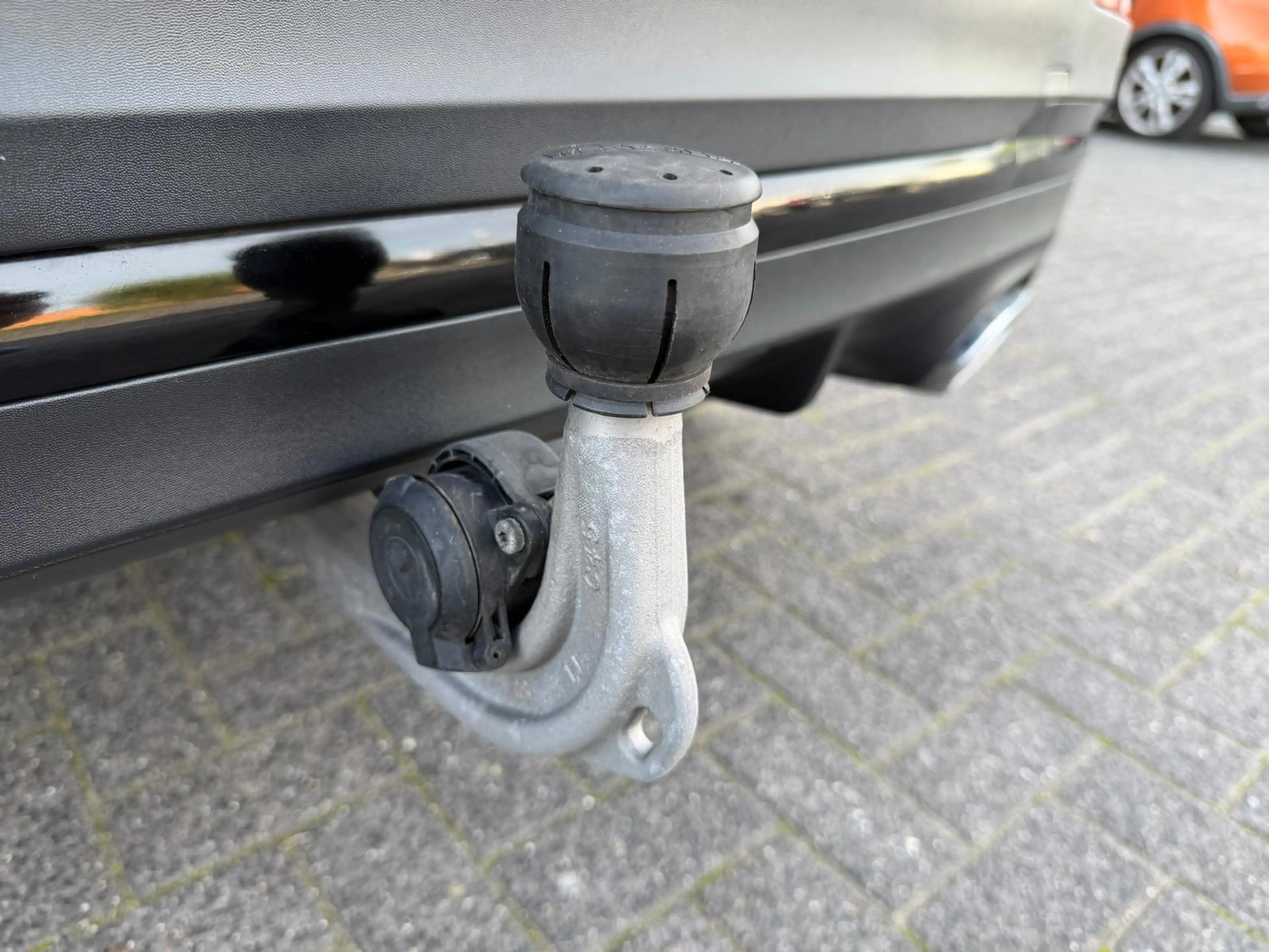 Mercedes-Benz GLA 250 250e Business Solution AMG Limited | Panorama | Me — photo 11