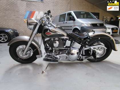 Harley-Davidson Heritage Softail Chopper FLSTC Classic nieuw