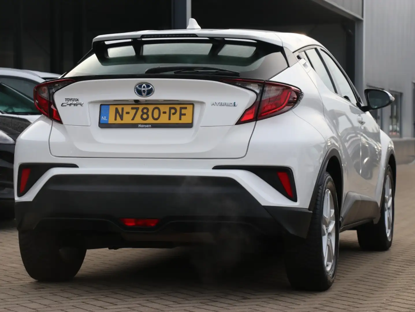 Toyota C-HR 1.8 Hybrid Dynamic I Navi I Keyless I Camera Wit - 2