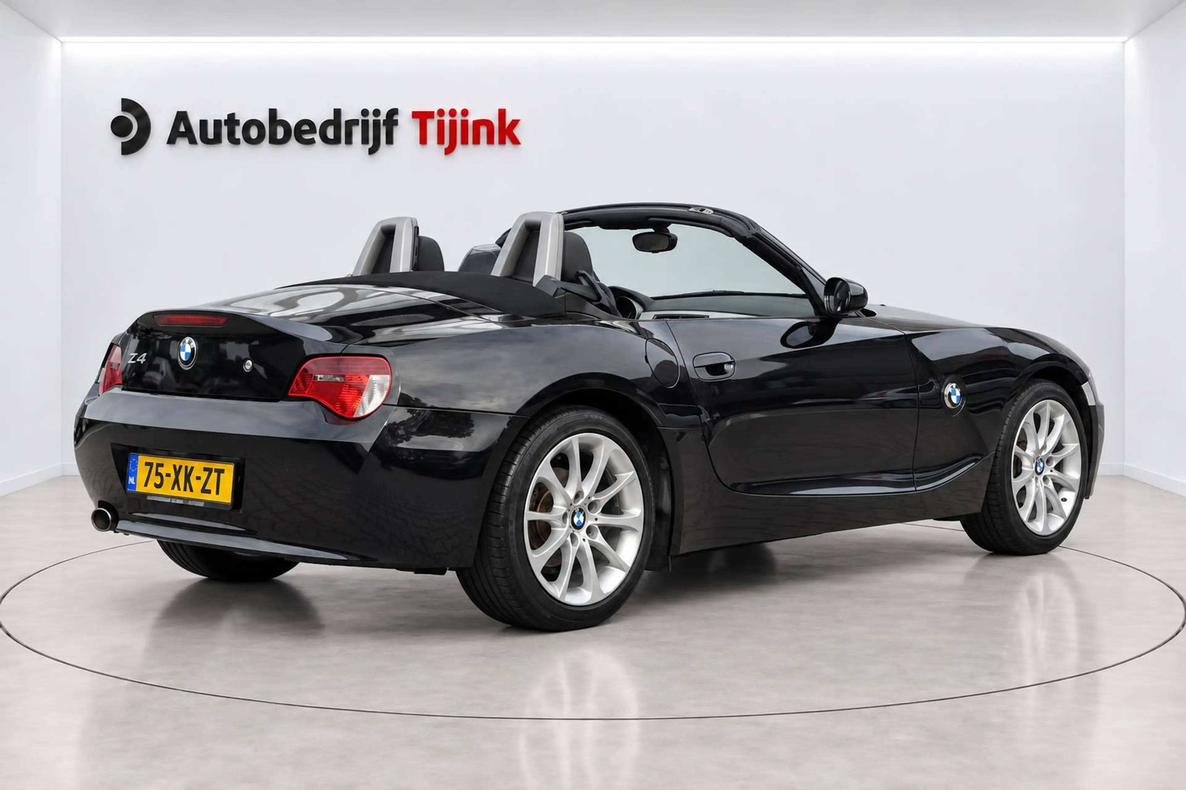 BMW Z4 Roadster 2.0i Introduction Cabrio | Softtop | Airc — photo 4