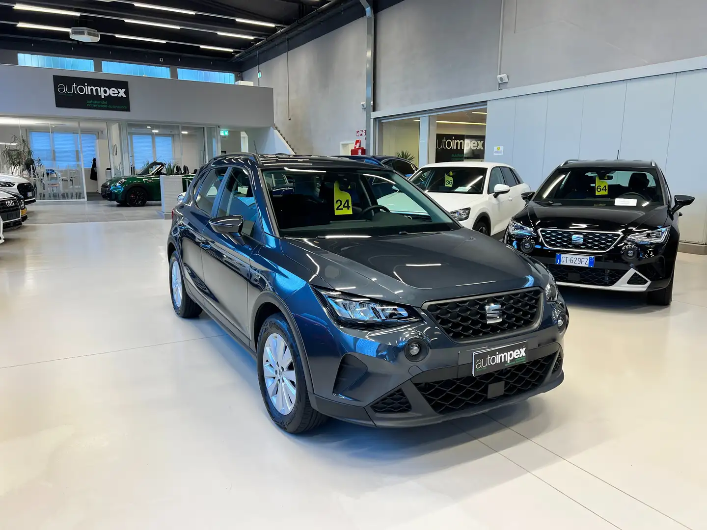 SEAT Arona Arona 1.0 ecotsi Style 95cv CARPLAY/LED/1PROPR Noir - 1