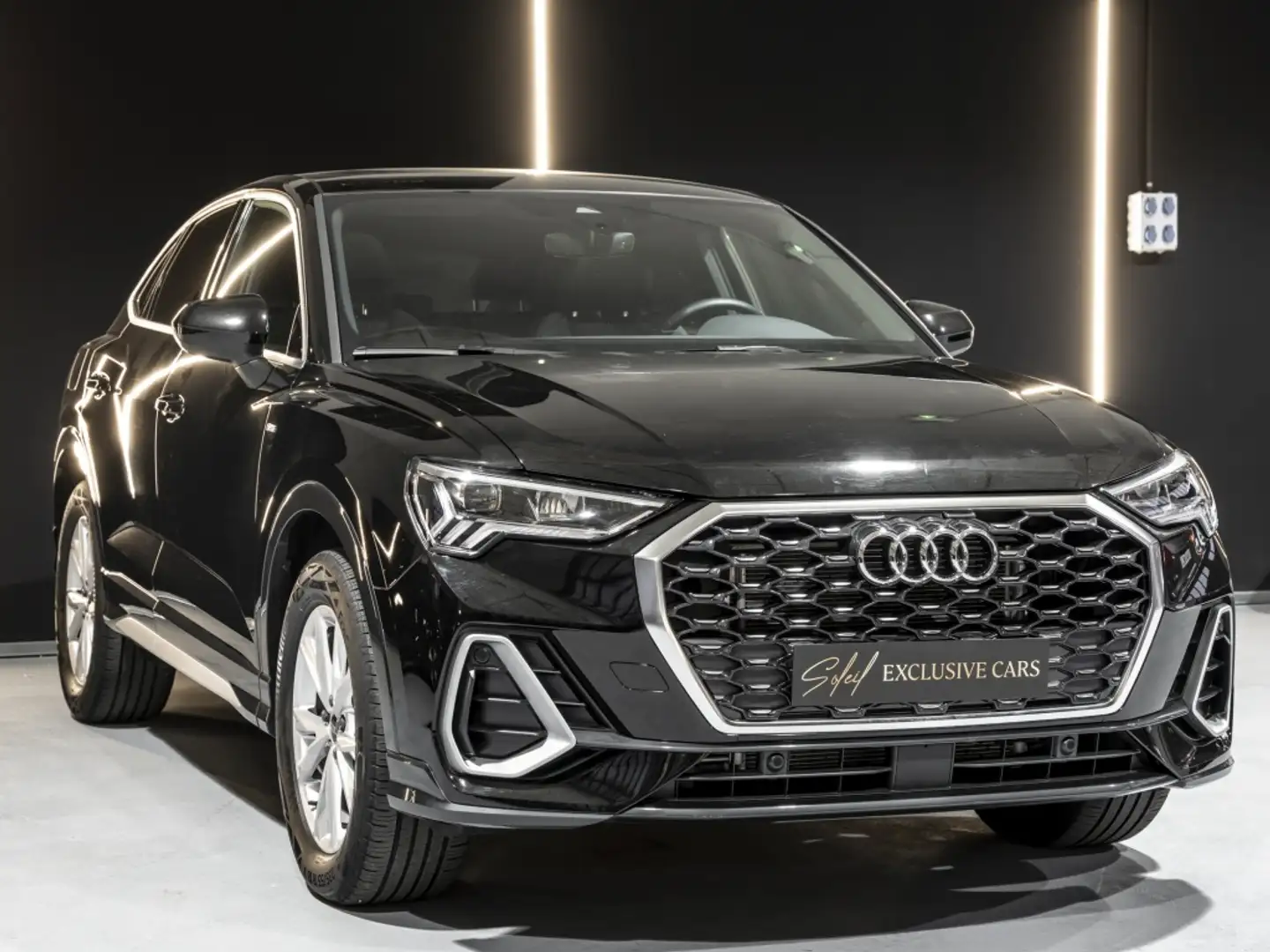 Audi Q3 Sportback 35 TDI S line S tronic Noir - 2