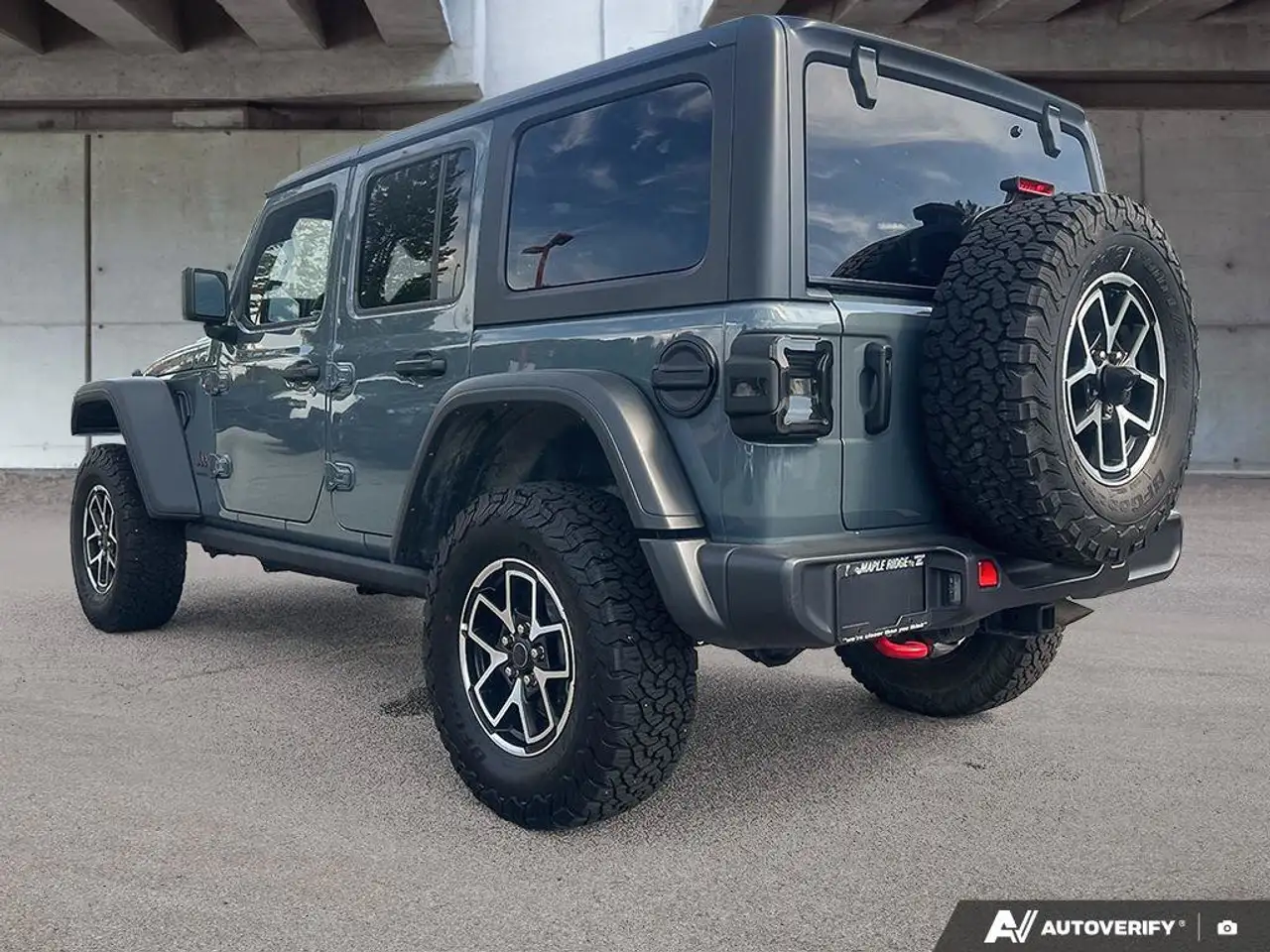 Jeep Wrangler снимка Jeep Wrangler