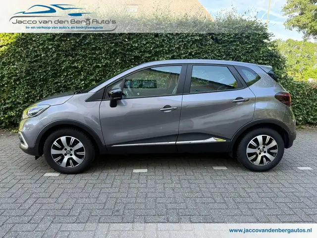 Renault Captur view 9