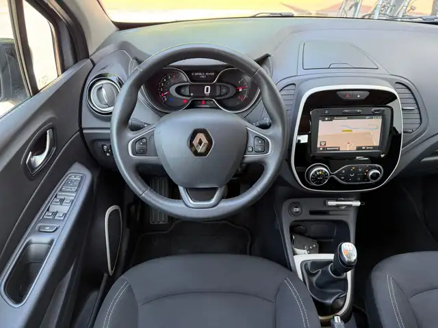 Renault Captur view 11