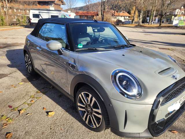 Imagine MINI Cooper S Cabrio