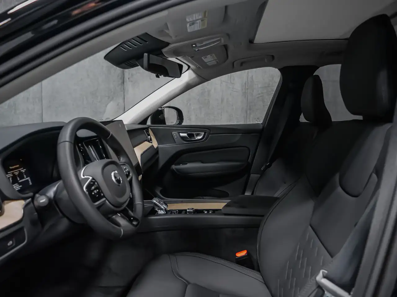 Volvo XC60 снимка Volvo XC60