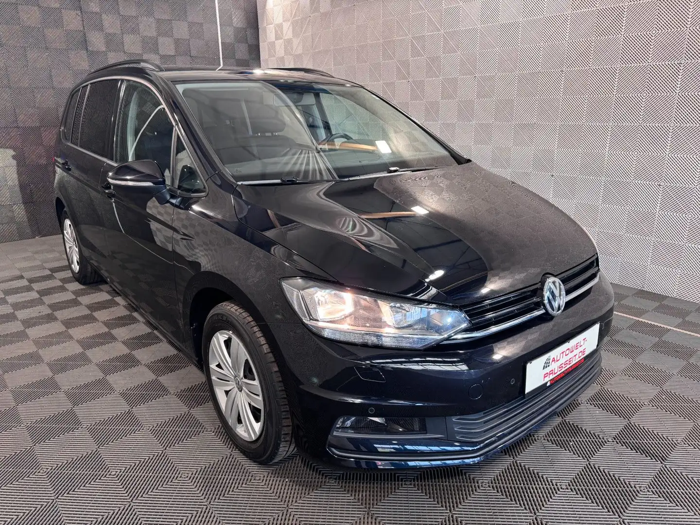 Volkswagen Touran *TRENDLINE*KLIMA-PDC-SRA-SHZ-BMT-BREMS.ASS Noir - 1