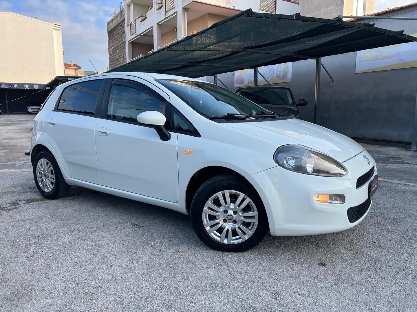 Fiat Punto Punto5p 1.4 GPL Automatica s Clima/Park/Bluetooth Bianco - 1