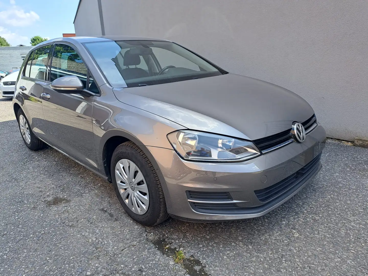 Volkswagen Golf Golf 1.0 TSI BMT Comfortline 12 MOIS DE GARANTIE Goud - 1