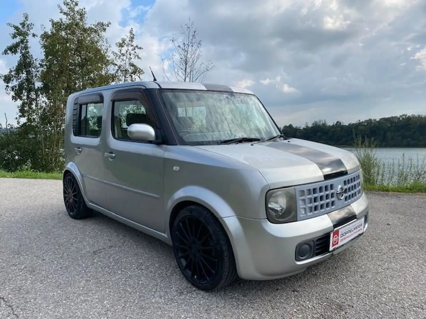 Nissan Cube II UNIKAT ''ROLAND'' Zilver - 1