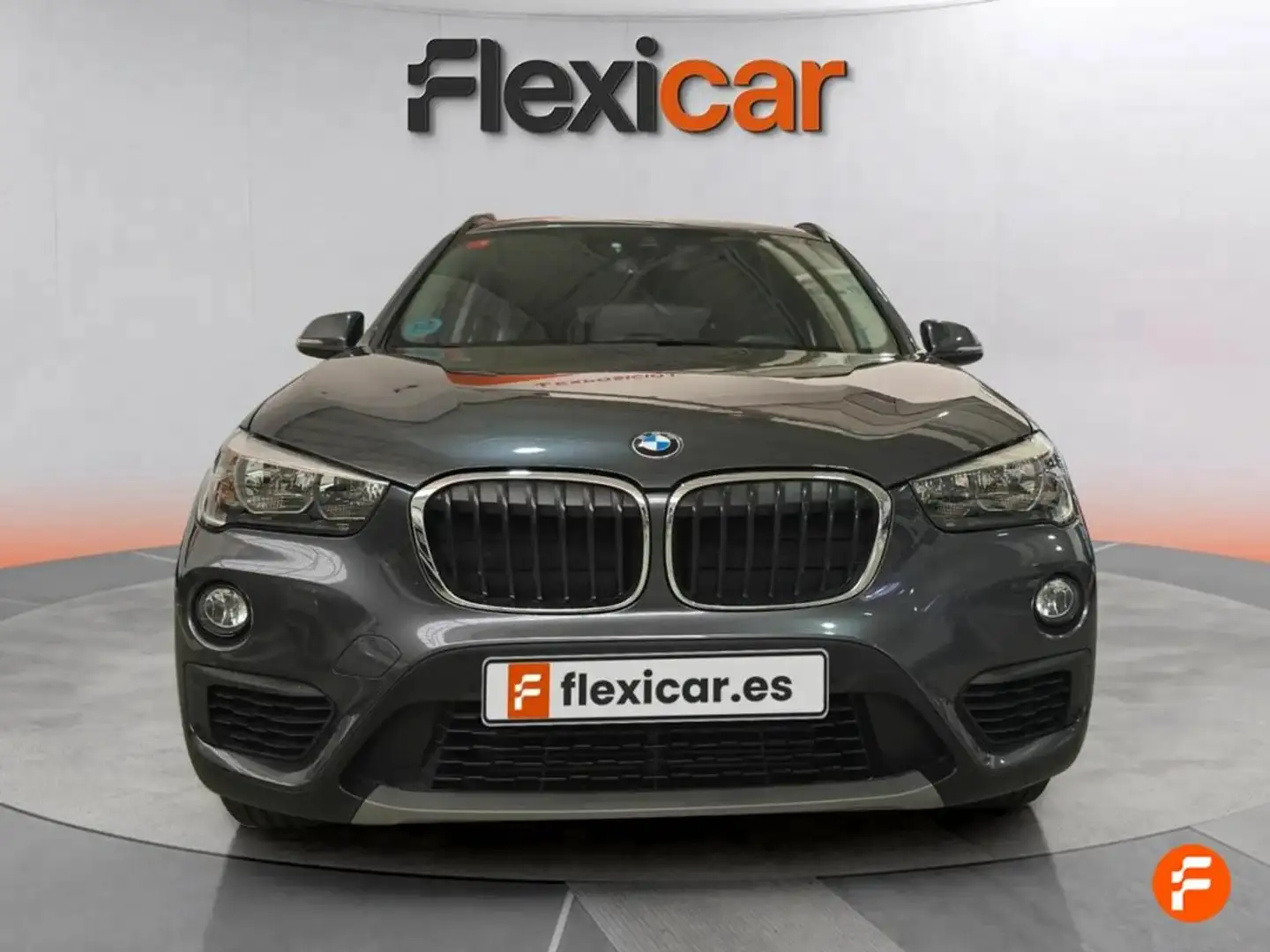 BMW X1 sDrive18i Amarillo - 2