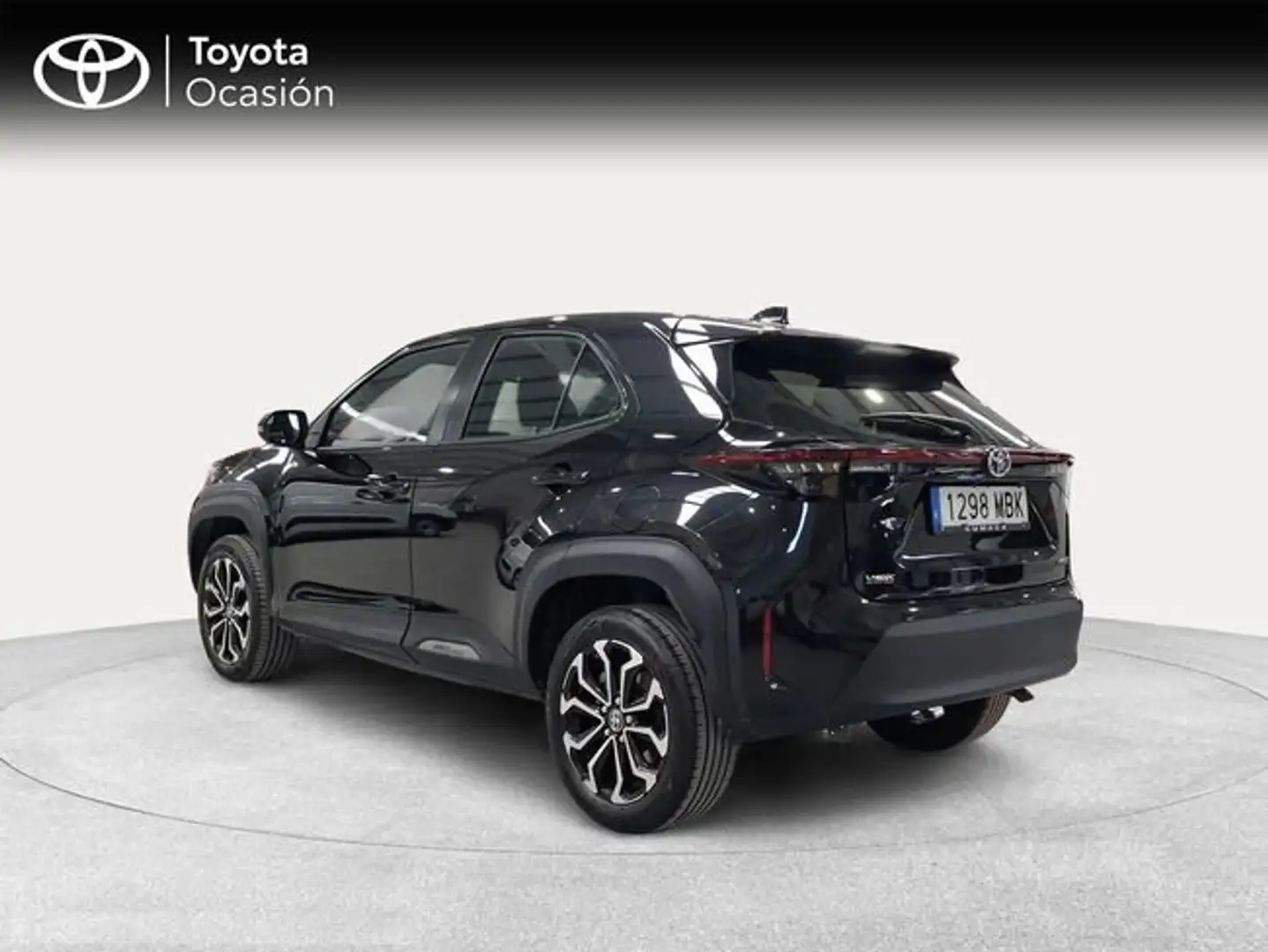 Toyota Yaris Cross 1.5 120H Active Tech Negro - 2