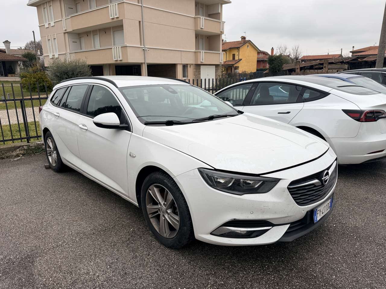 Opel Insignia Sports Tourer 1.6 cdti Business s&s 136cv auto my1