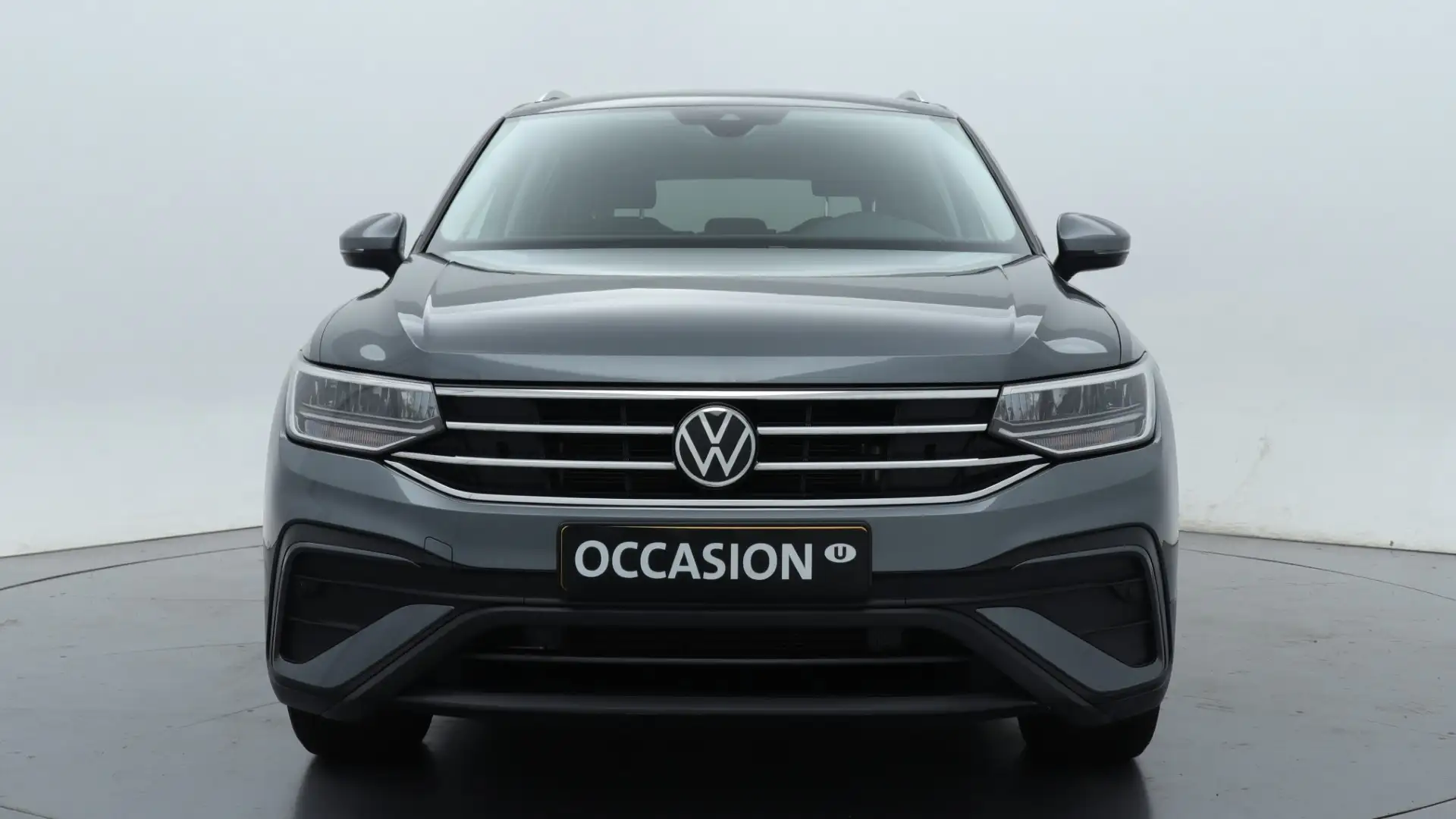 Volkswagen Tiguan Allspace 1.5 TSI 150pk DSG Life Business 7p. Trekhaak Grijs - 2
