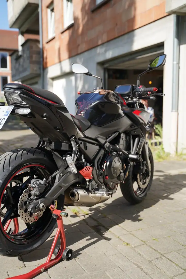 Kawasaki Z 650 Noir - 2