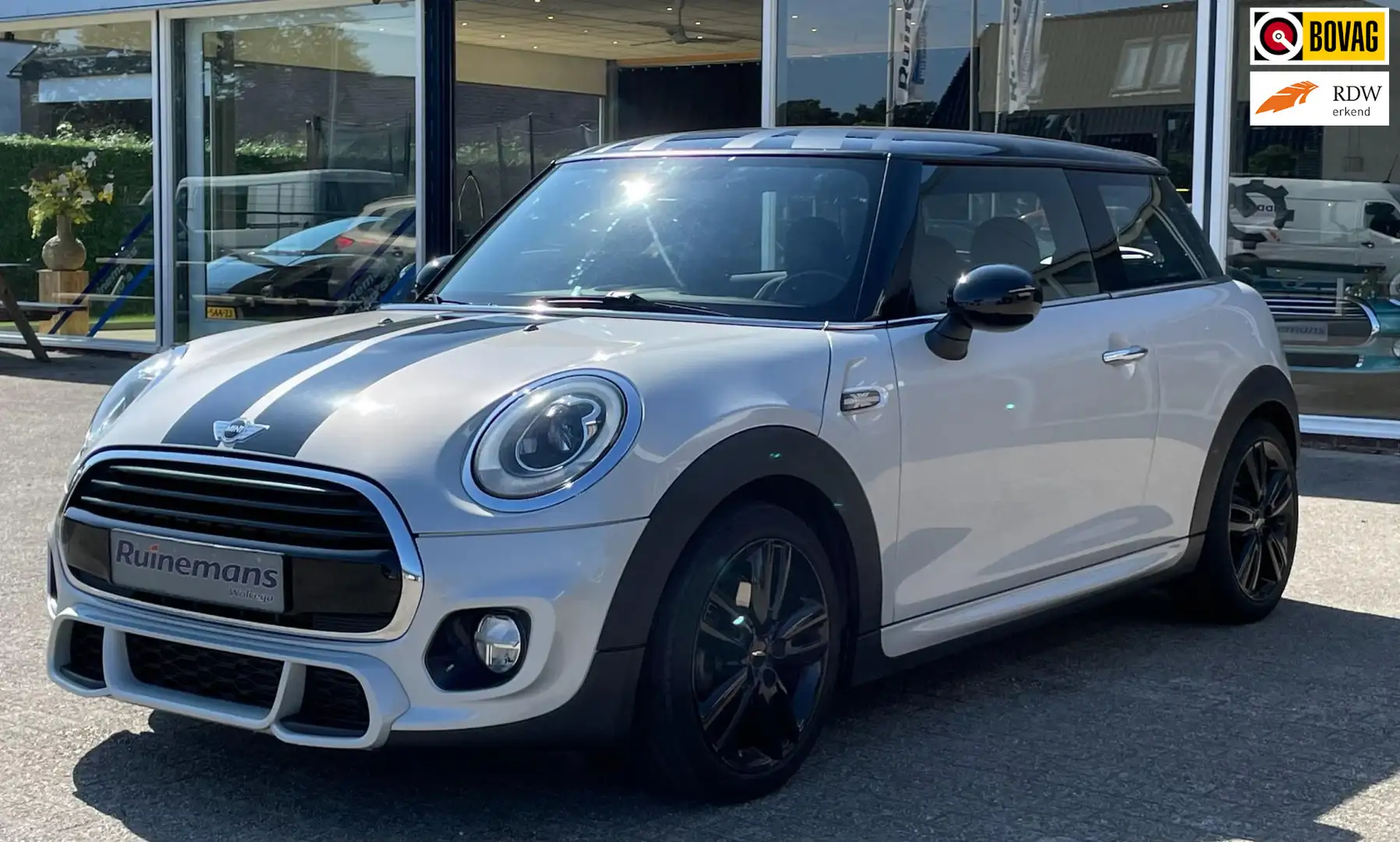 MINI Cooper Mini 1.5 Chili Serious Business / KING'S CROSS / L Zilver - 1