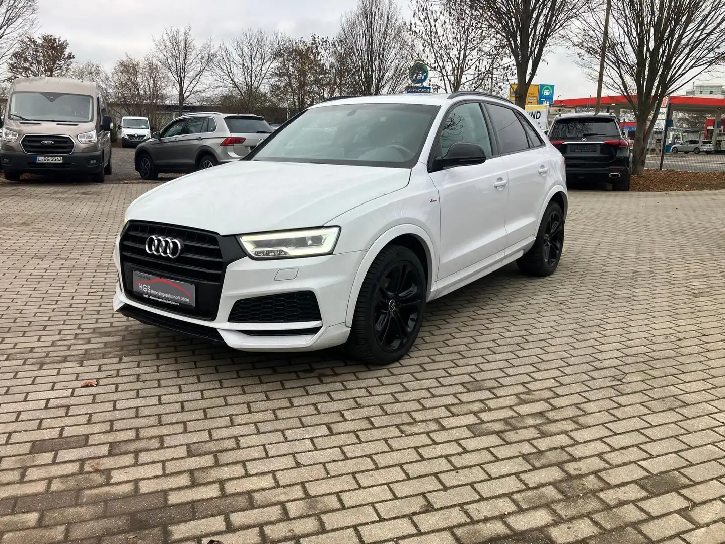 Audi Q3 S Q3 S - Line Klima Navi Plus Xenon 19 Zoll Blanc - 1