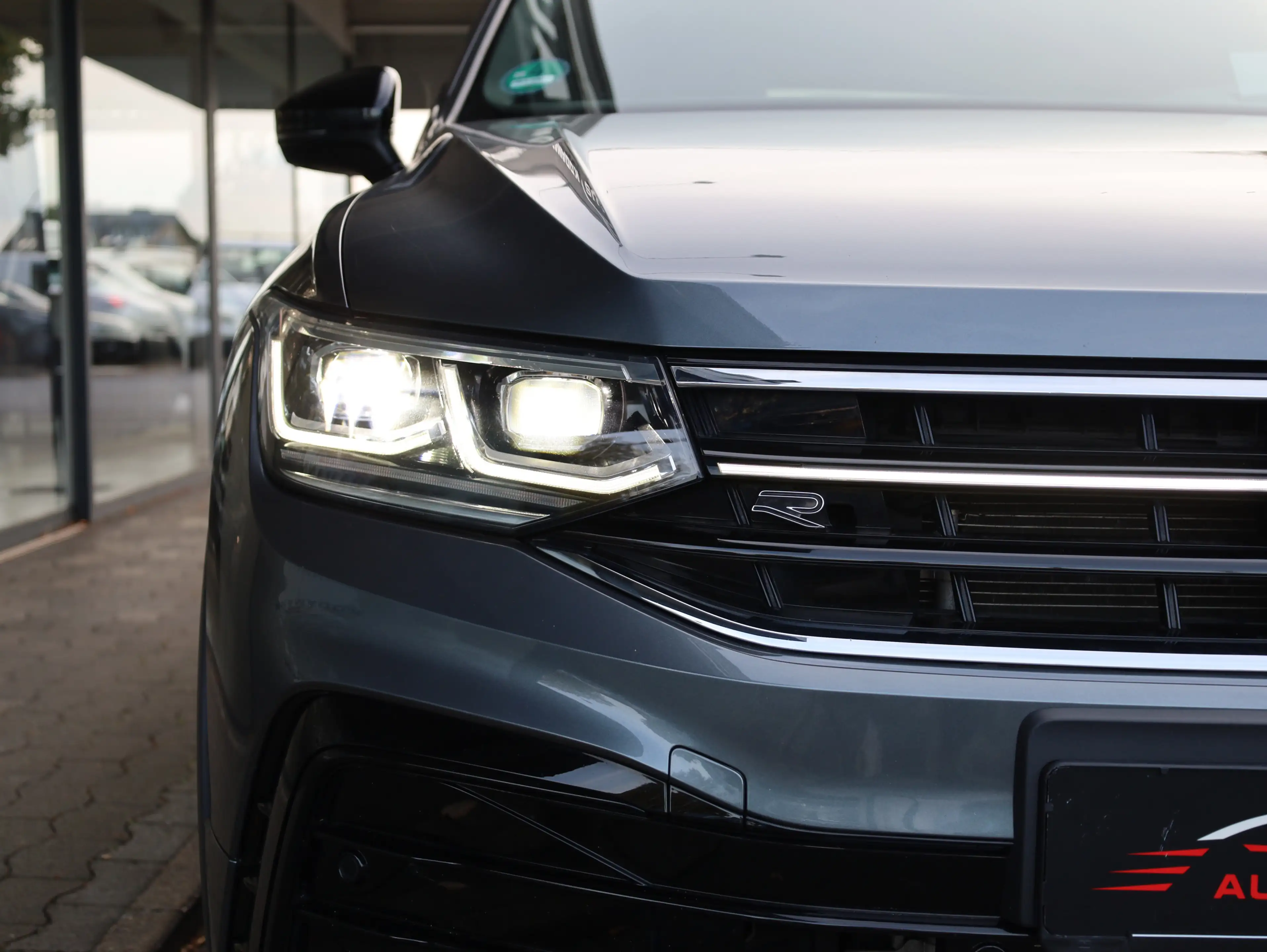 Volkswagen Tiguan Allspace R-Line 4Motion*AHK*HUD* 7 Sitzer — photo 5