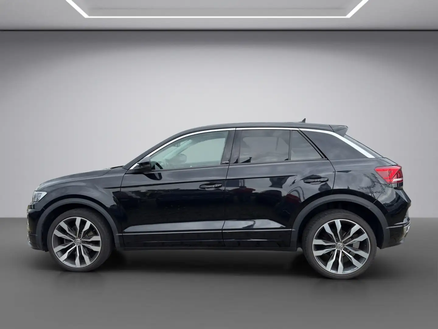 Volkswagen T-Roc 1.5TSI DSG United AHK AHK ACC AID LED Schwarz - 2