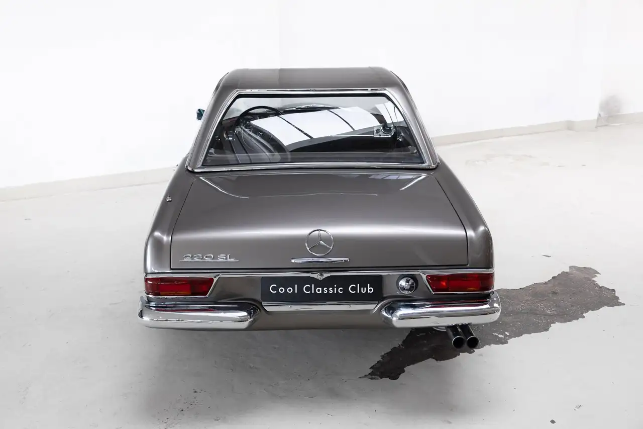 Mercedes-Benz SL 230 - 4 Speed - Nut & Bolt Restoration -, foto 10