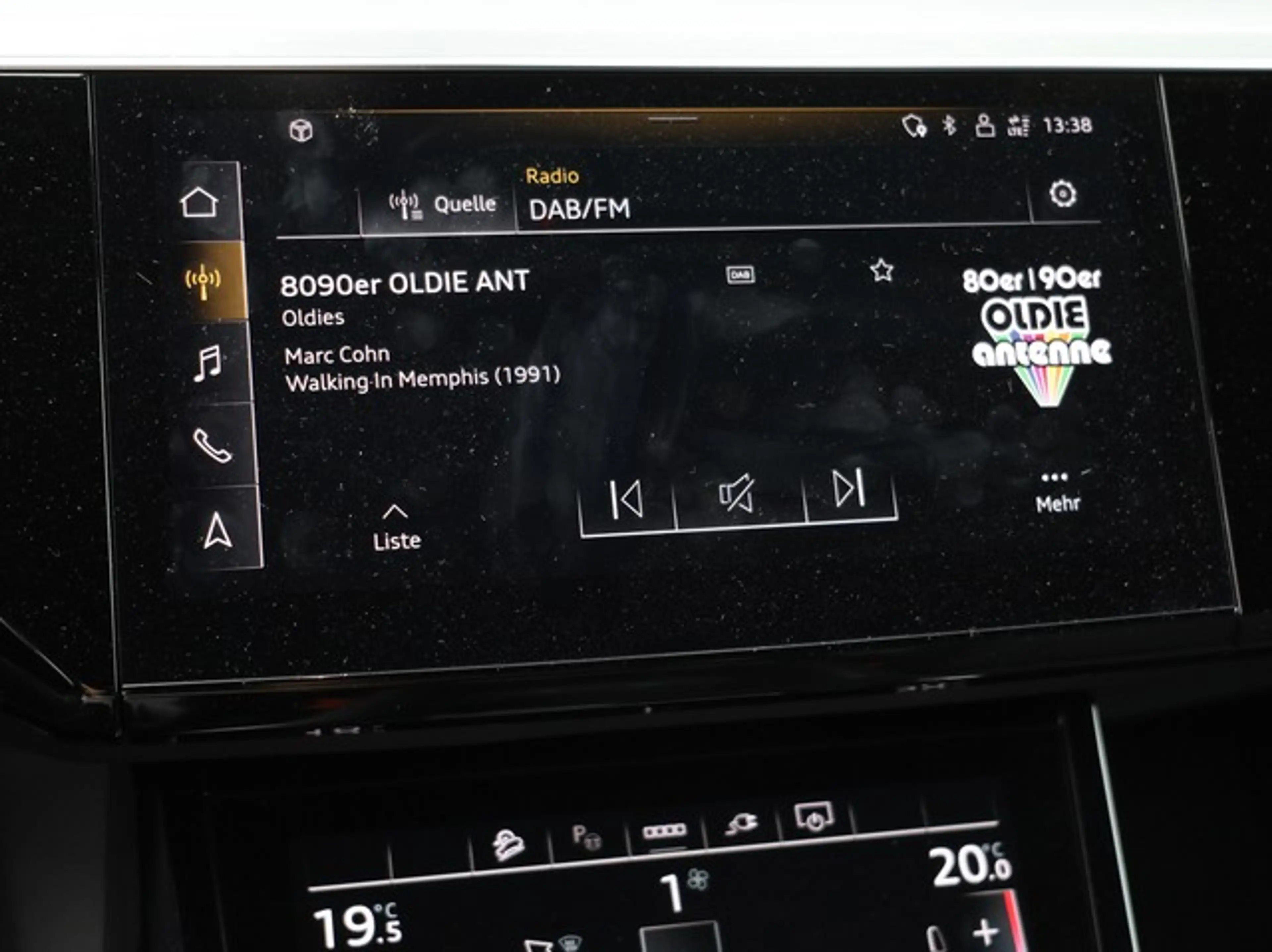 Audi Q8 e-tron Sportback 50 quattro Advanced LM21 AHK ACC Matr... — photo 14