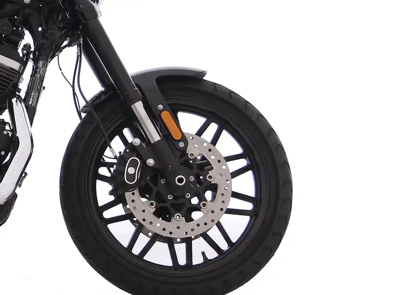 Harley-Davidson XL 1200 - foto 4