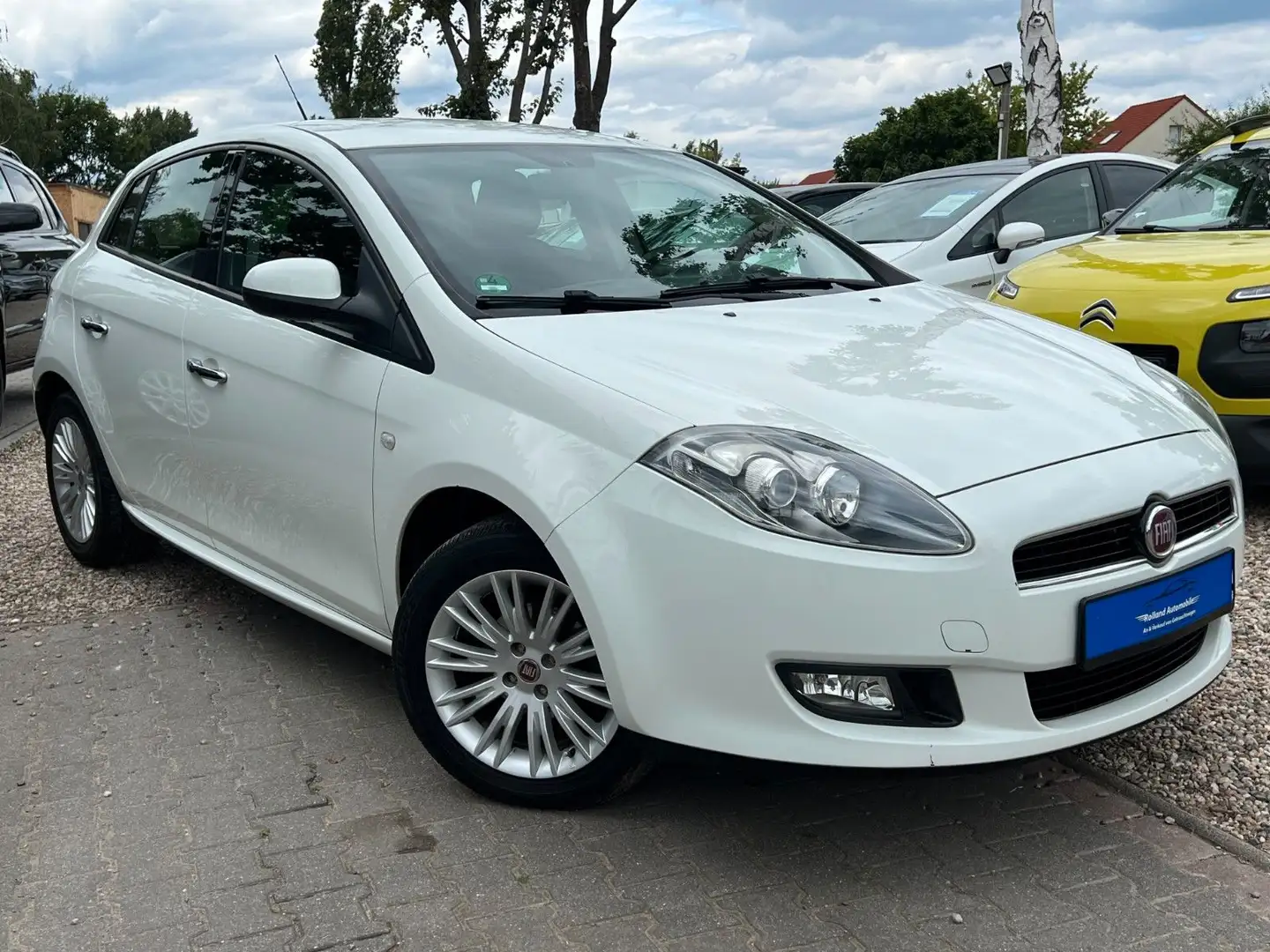 Fiat Bravo 1.4 Lounge*2.HD*Klima*E-Paket*TÜV NEU Blanco - 1