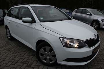 Combi Cool Plus Klima/CarPlay/Allwetterre.