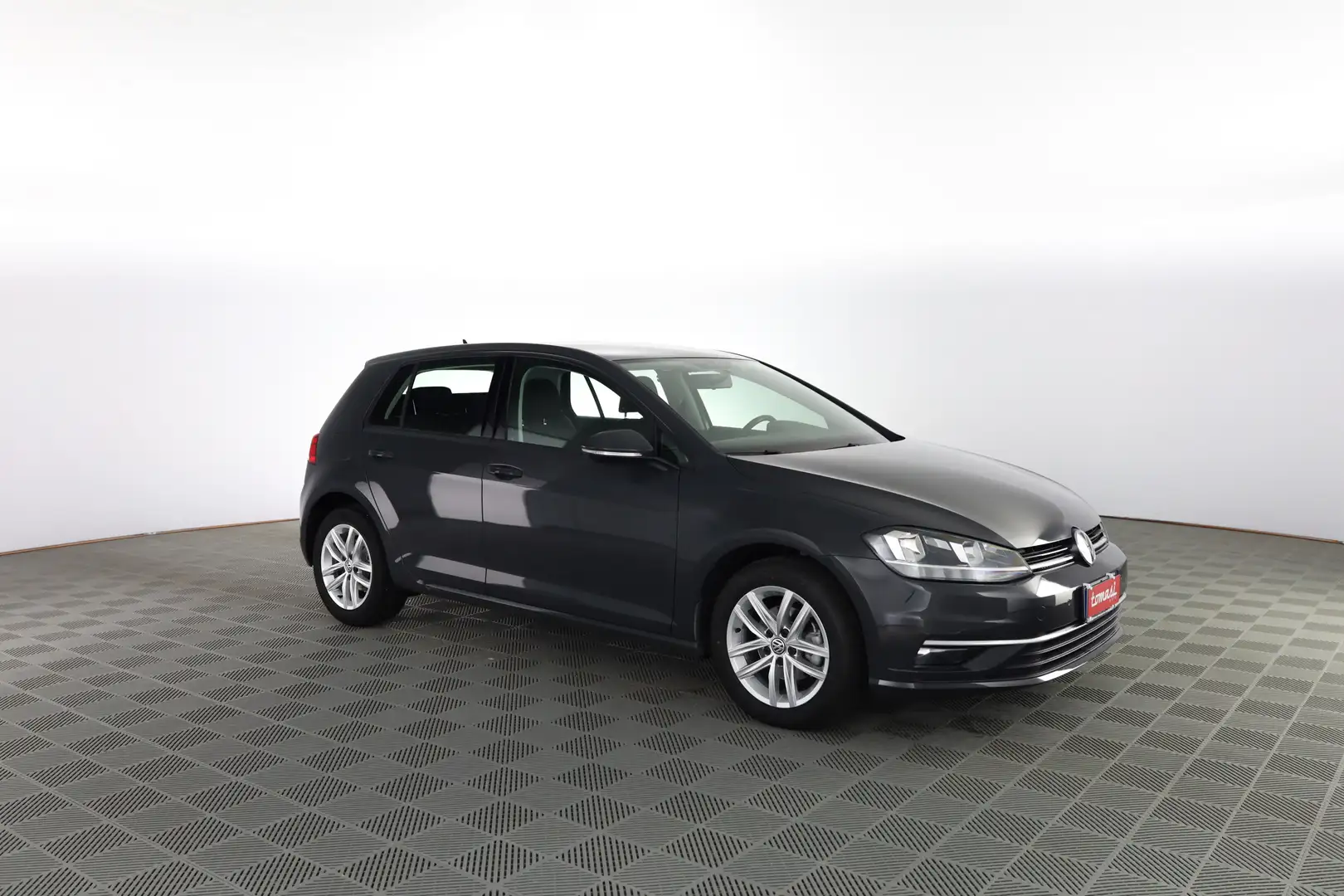 Volkswagen Golf Golf 1.0 TSI 115 CV 5p. Business BlueMotion Techno Grigio - 2