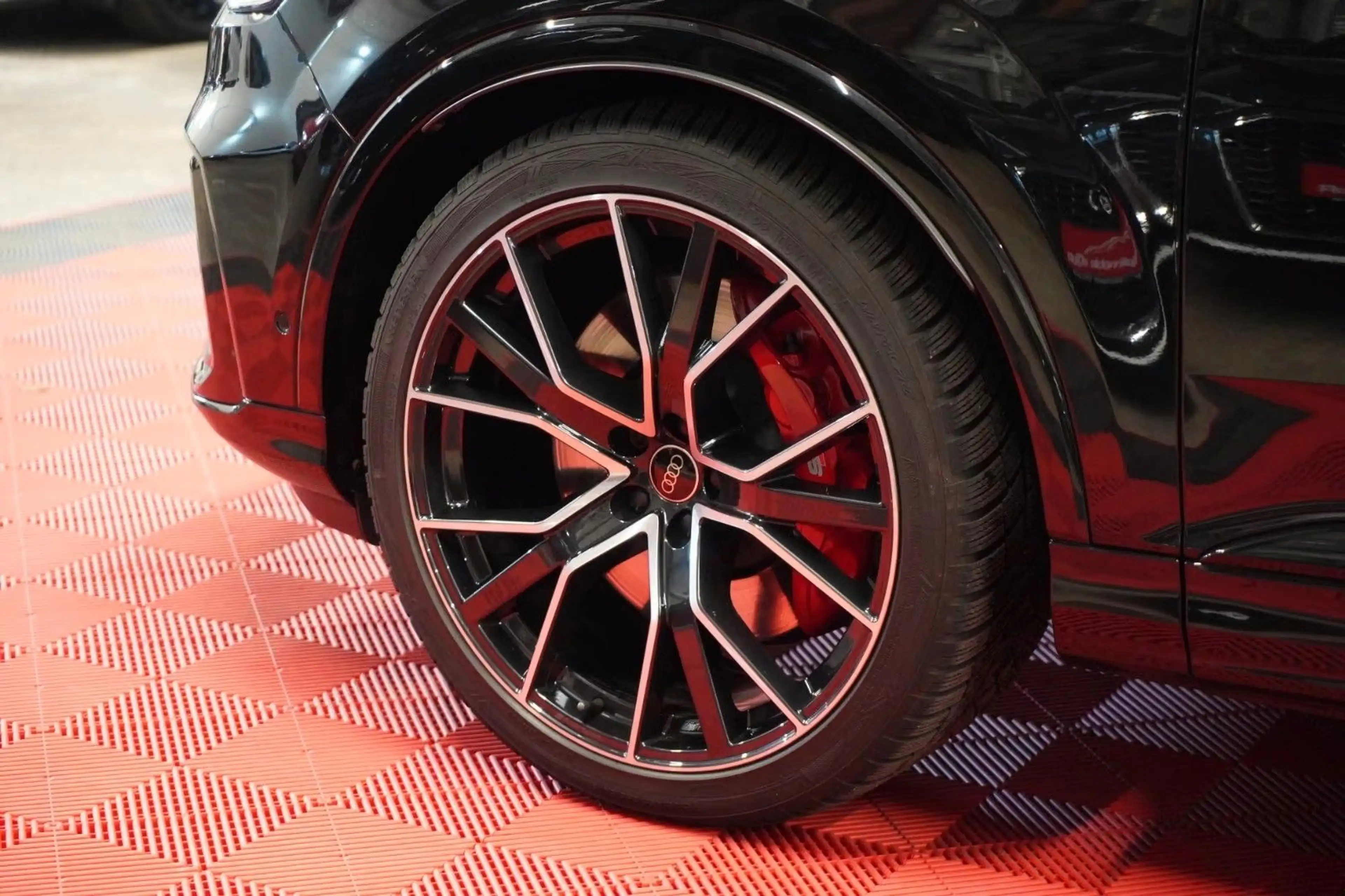 Audi SQ7 4.0 TFSI Quattro 1.Hand*Unfallfrei*S-Close* — photo 12