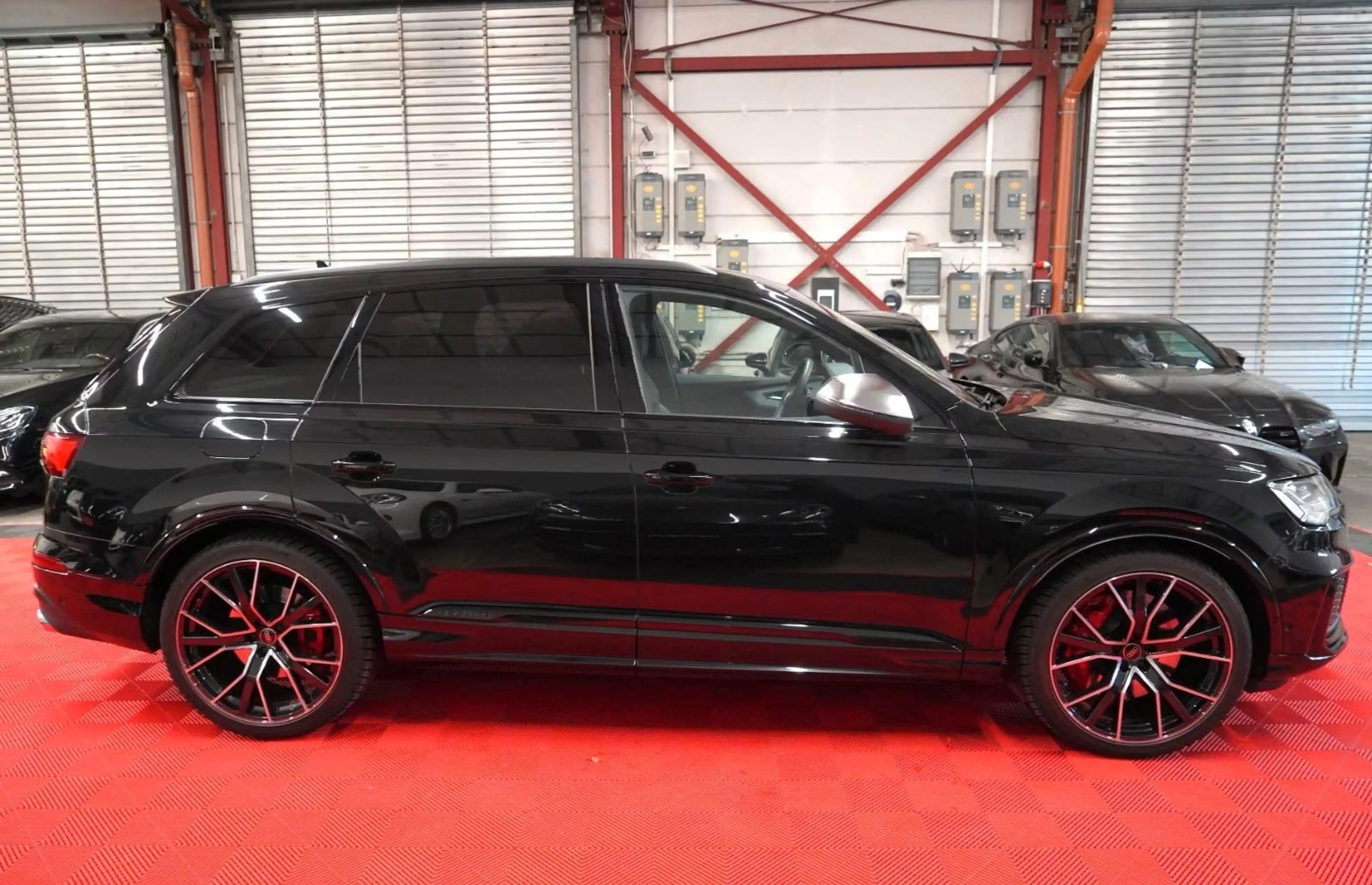Audi SQ7 4.0 TFSI Quattro 1.Hand*Unfallfrei*S-Close* — photo 4