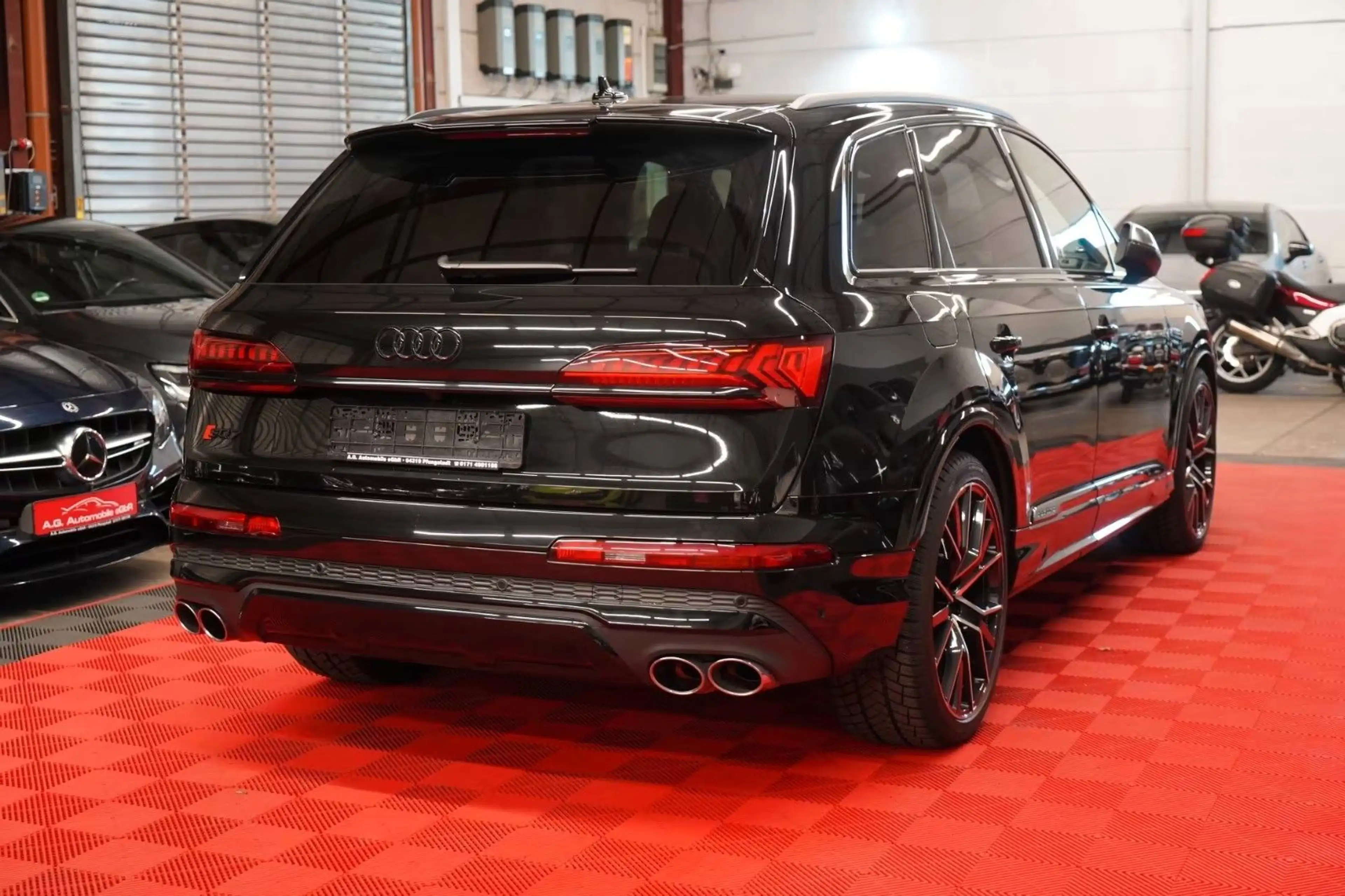 Audi SQ7 4.0 TFSI Quattro 1.Hand*Unfallfrei*S-Close* — photo 7