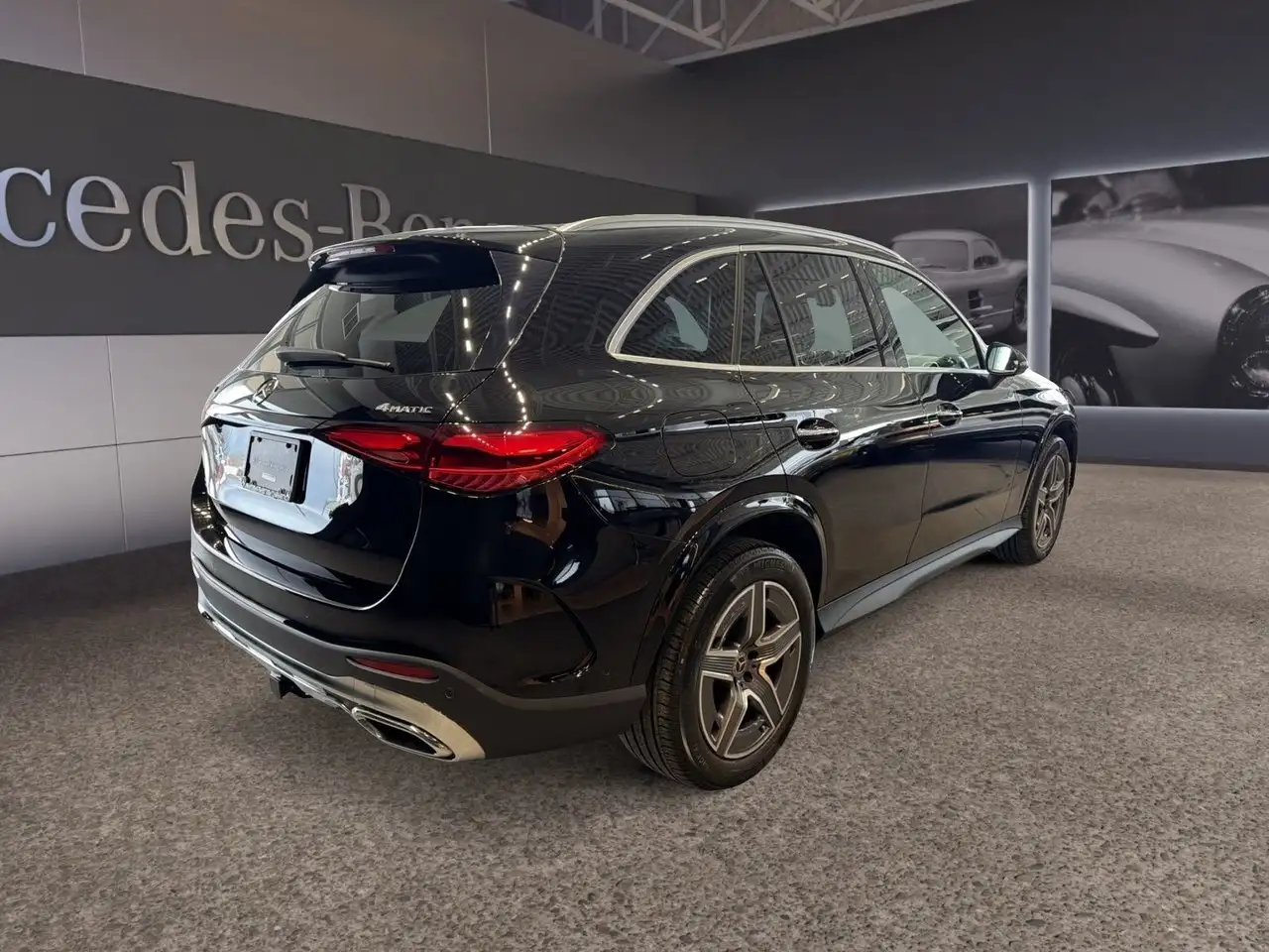Mercedes-Benz GLC снимка Mercedes-Benz GLC