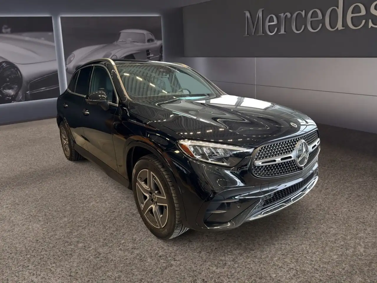 Mercedes-Benz GLC снимка Mercedes-Benz GLC