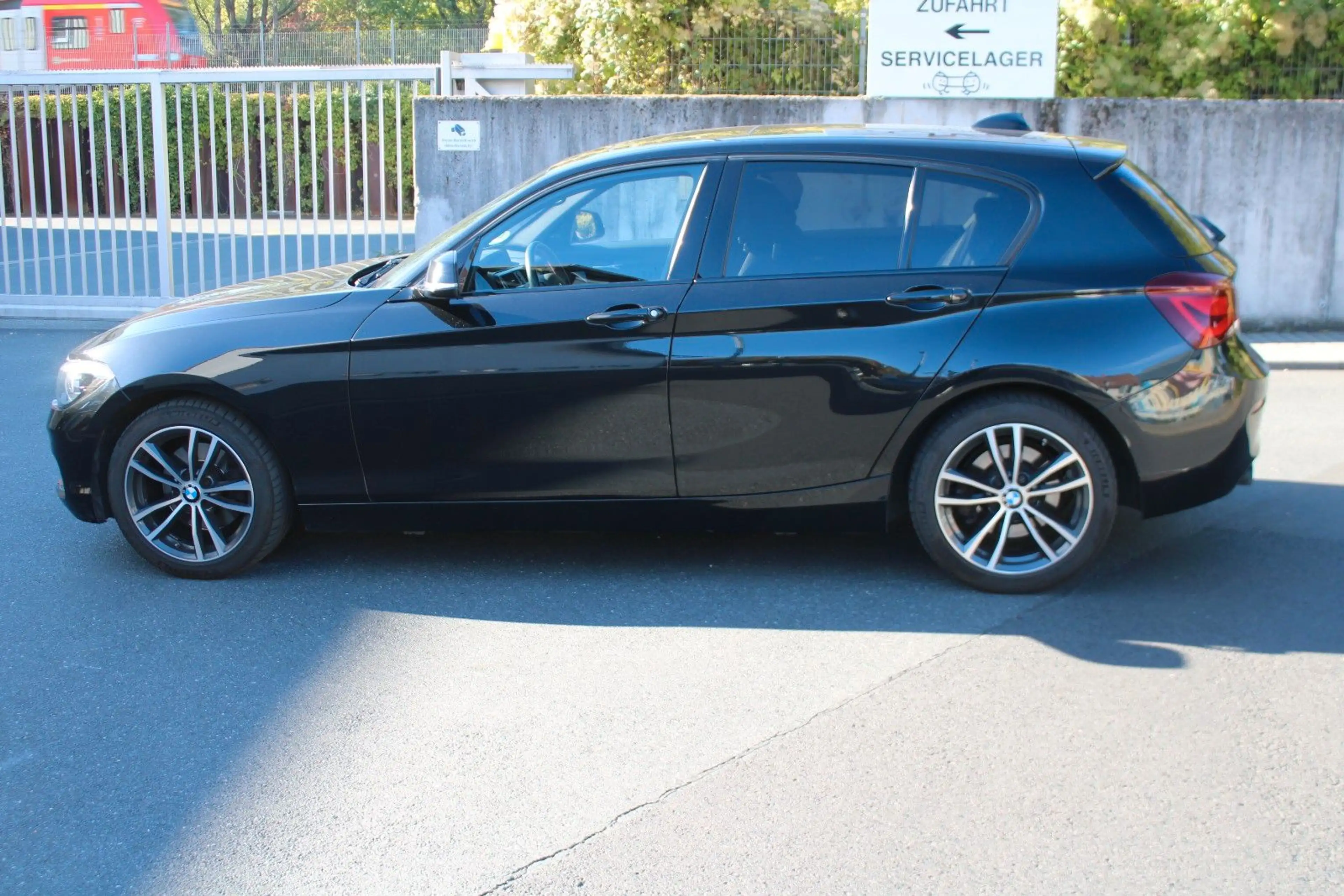 BMW 125 iA Edition Sport Line Shadow Schiebed 1Hand — photo 9