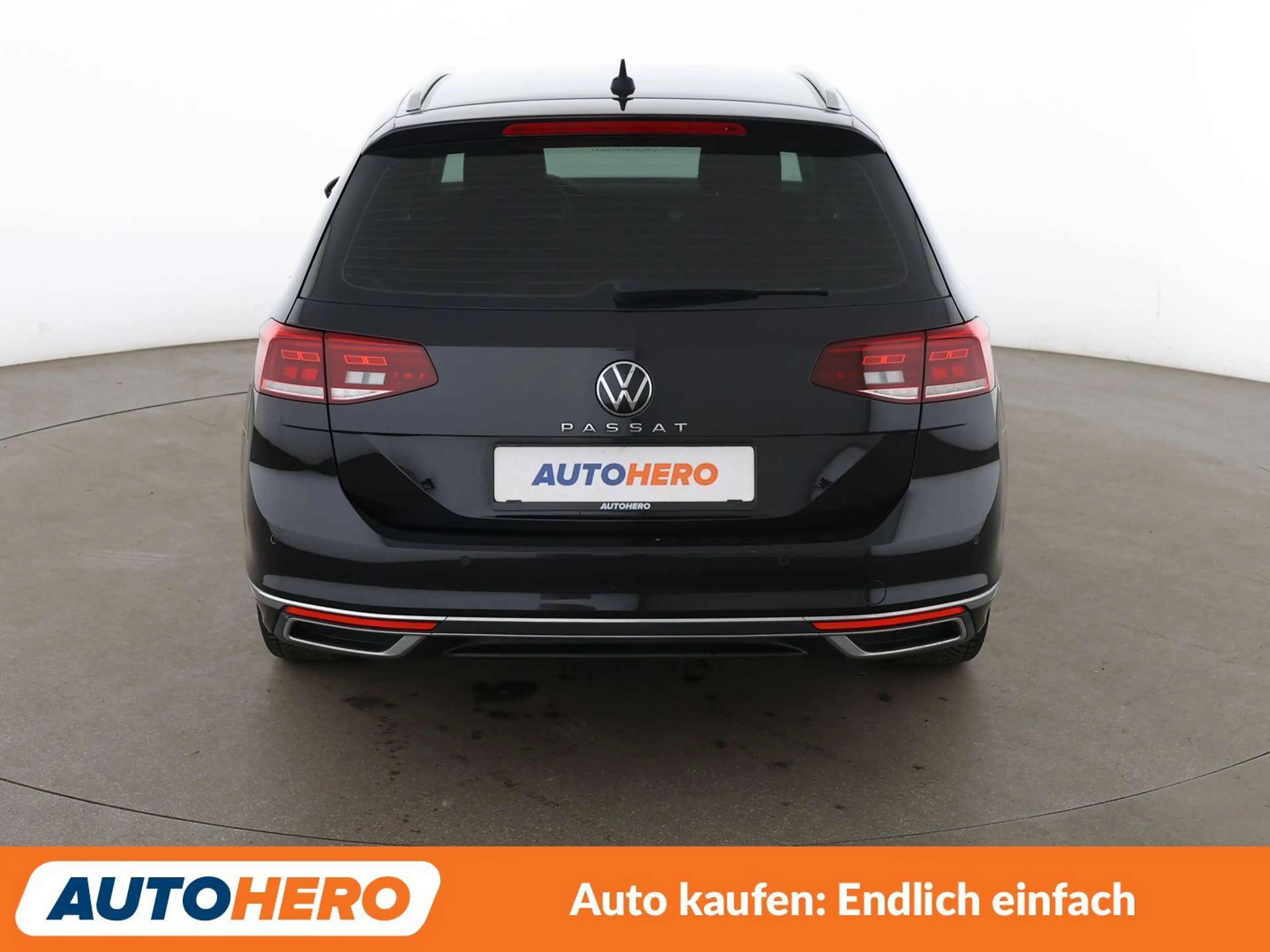 Volkswagen Passat 1.5 TSI ACT Elegance Aut.*NAVI*LED*ACC* — photo 5
