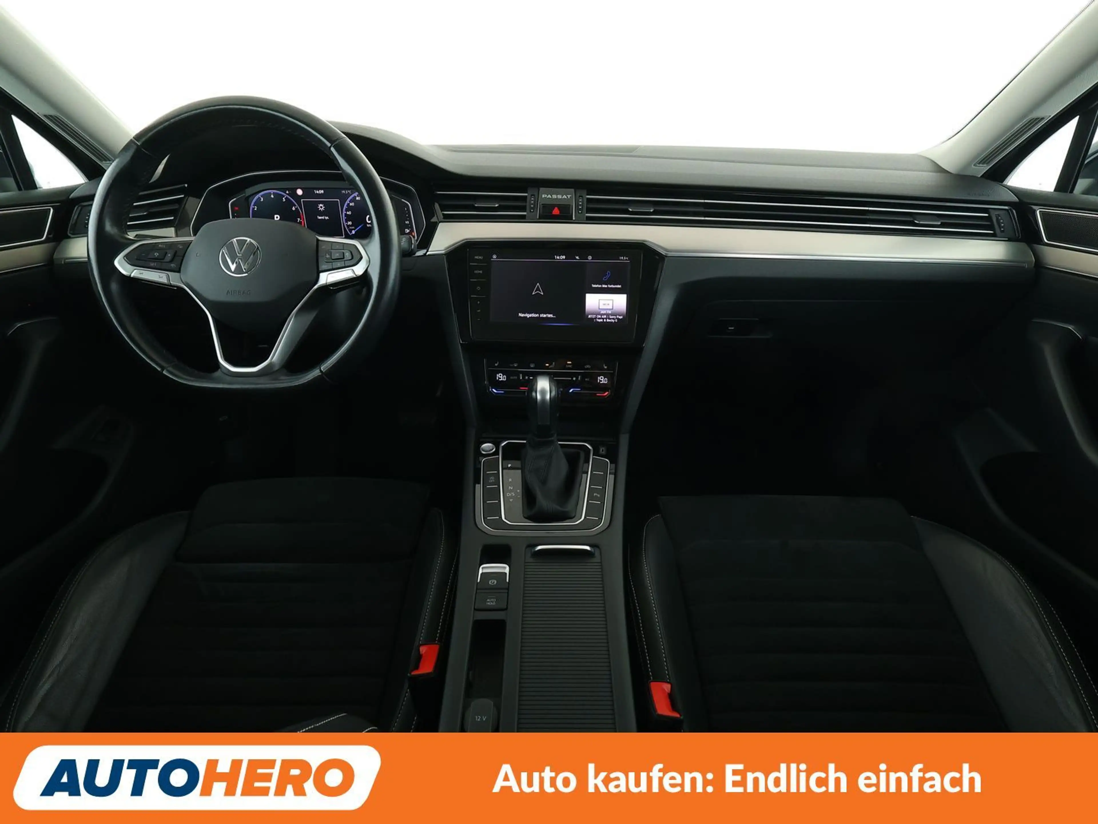 Volkswagen Passat 1.5 TSI ACT Elegance Aut.*NAVI*LED*ACC* — photo 12