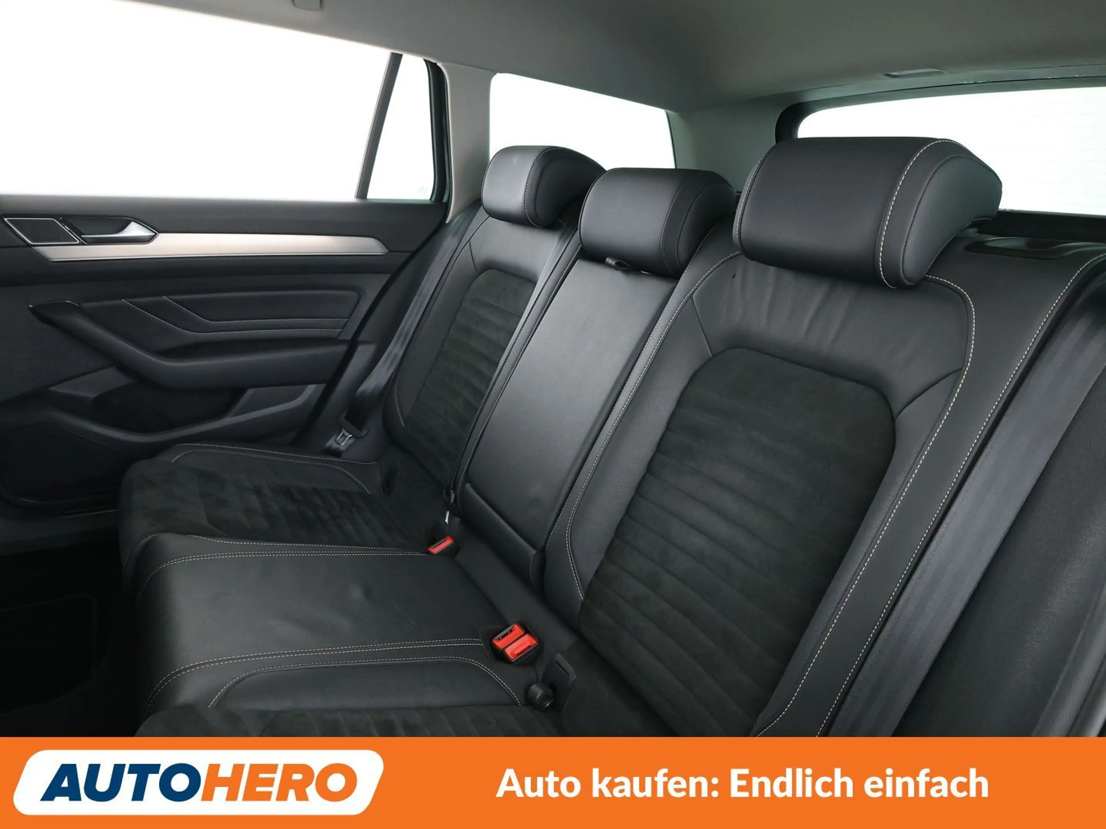 Volkswagen Passat 1.5 TSI ACT Elegance Aut.*NAVI*LED*ACC* — photo 14