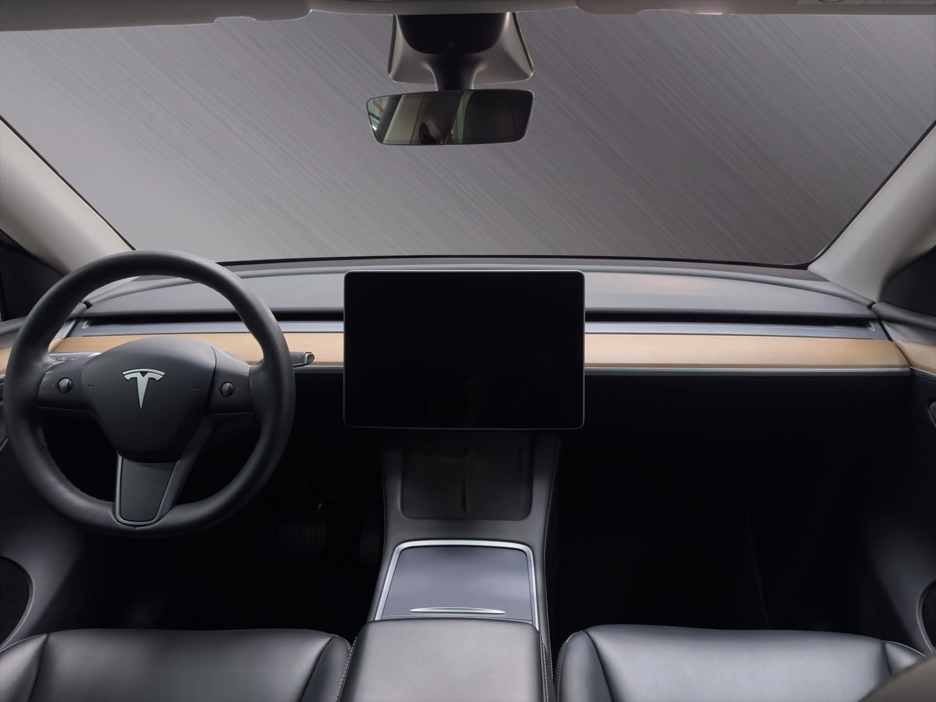 Tesla Model Y AWD 75kWh Maximale Reichweite Dual AWD — photo 9